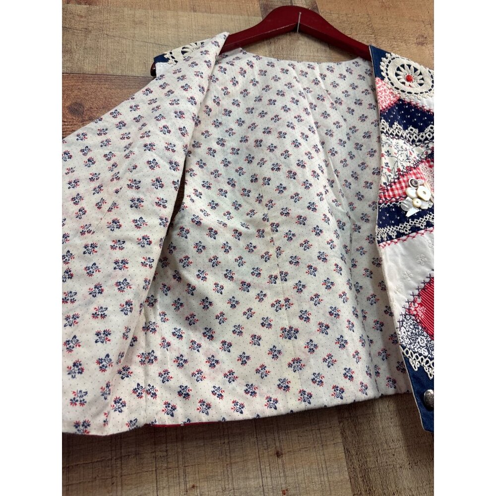 Patchwork Quilted Vest With Buttons & Lace - image 3